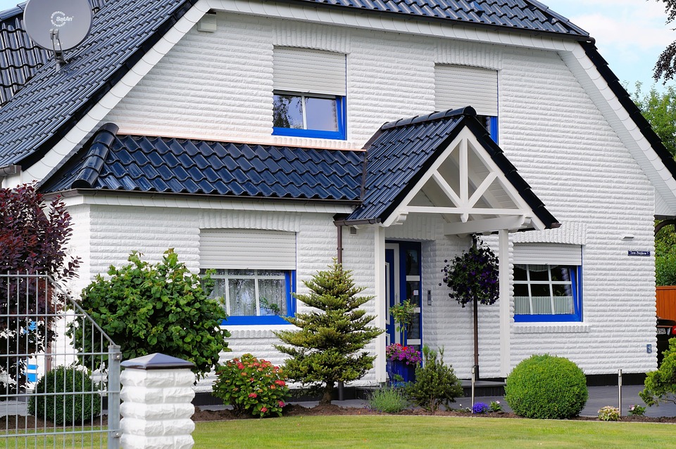 beautiful 2 storey house
